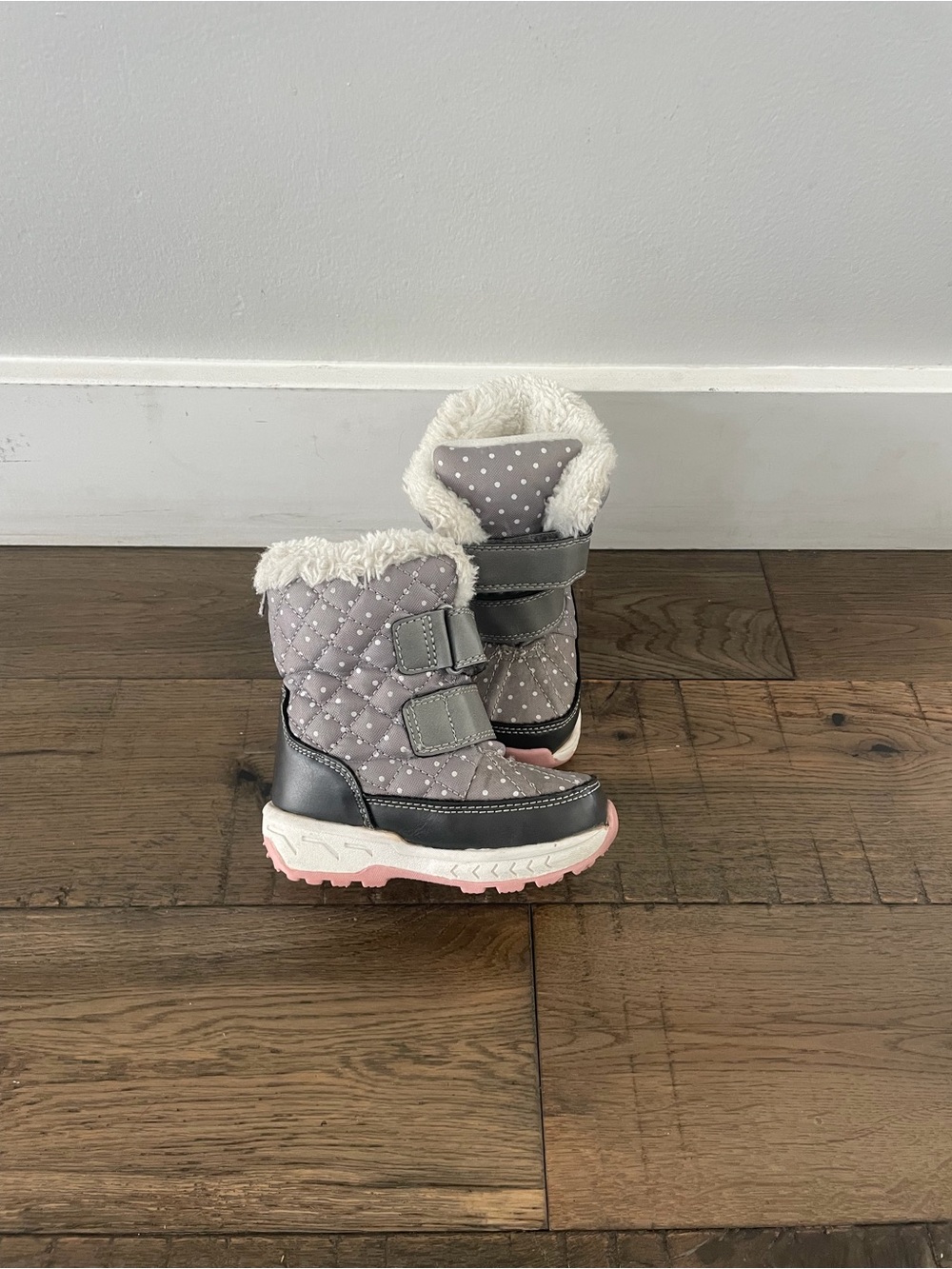 Carters Quilted Snow Boots with Faux Fur Lining toddler size 5